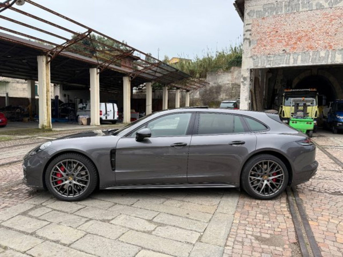 Porsche Panamera Sport Turismo 4.0 Turbo Sport Turismo (4)
