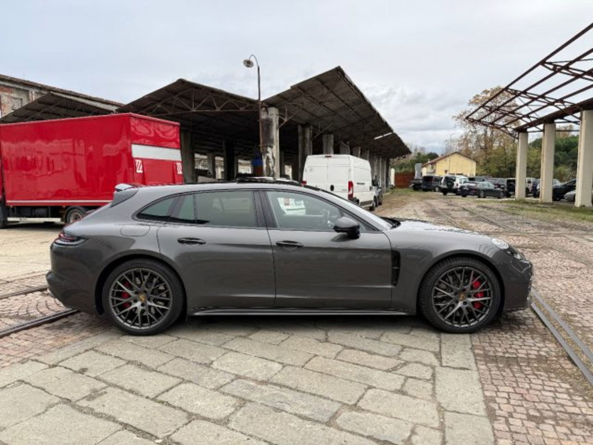 Porsche Panamera Sport Turismo 4.0 Turbo Sport Turismo (8)