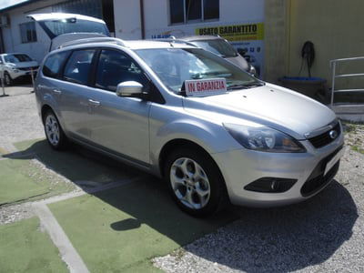 Ford Focus Station Wagon 2.0 TDCi Powershift SW Tit. DPF usata