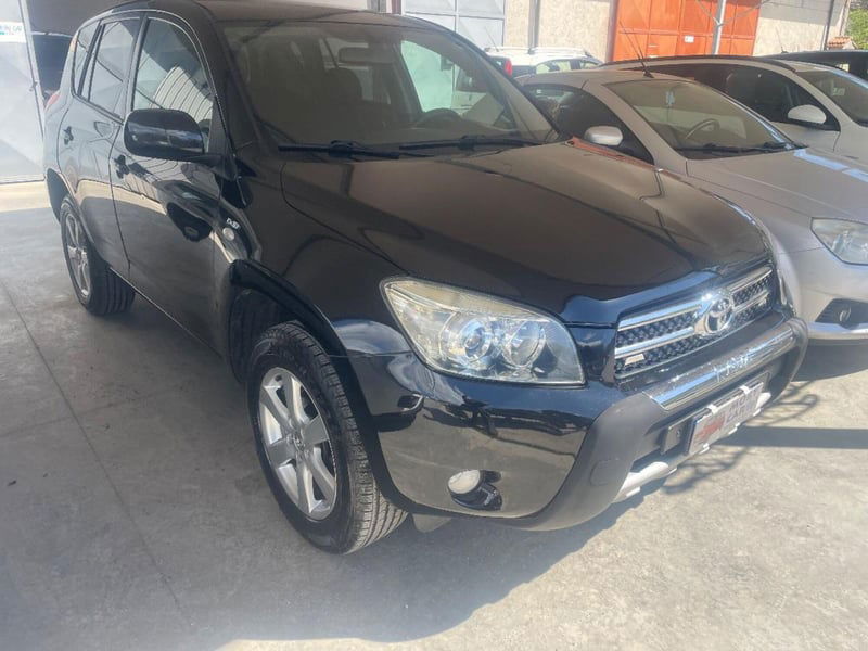 Toyota Rav4 D-4D 136 CV Luxury