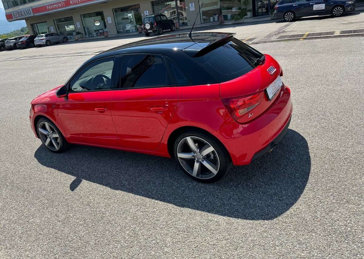Audi A1 Sportback 1.6 TDI 116 CV Metal plus (2)
