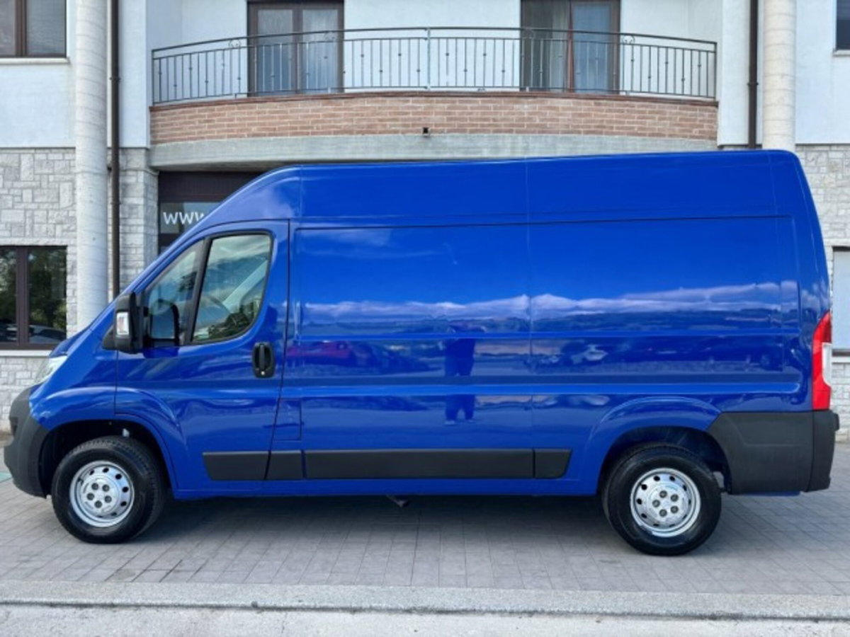Citroen Jumper Furgone 33 L2H2 2.2 diesel 140cv S&S (3)
