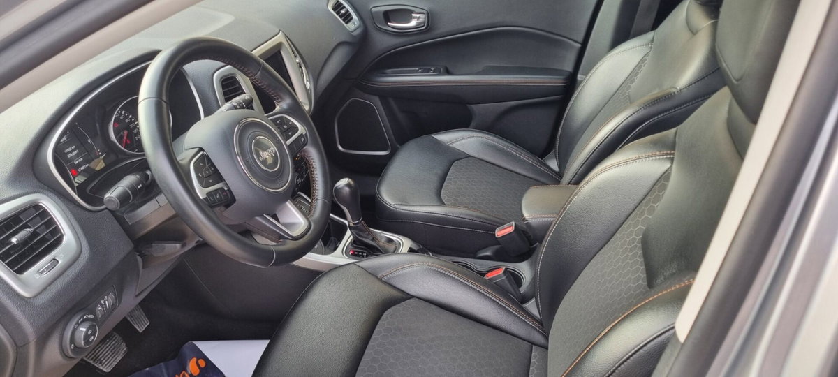 Jeep Compass 2.0 Multijet II aut. 4WD Business (5)