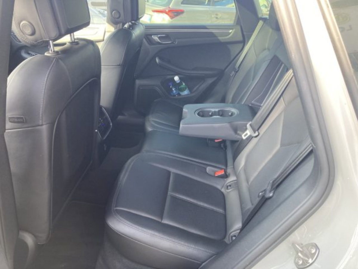 Porsche Macan 2.0 (11)