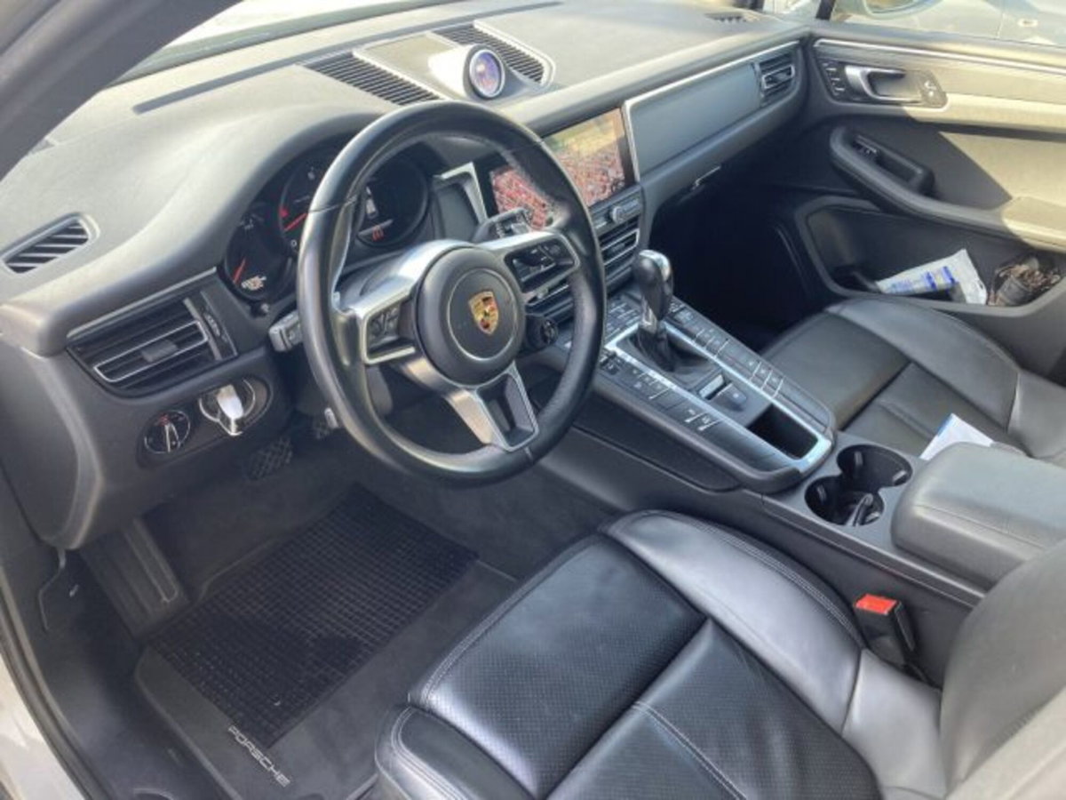 Porsche Macan 2.0 (9)