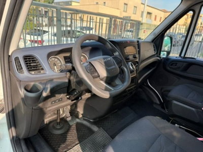 Iveco Daily Furgone 35S14HA8V 2.3 HPT PLM-TA Furgone Hi-Matic (4)