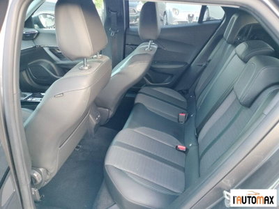 Peugeot 2008 1.2 puretech Allure s&s 100cv (11)