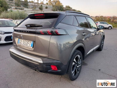 Peugeot 2008 1.2 puretech Allure s&s 100cv (7)