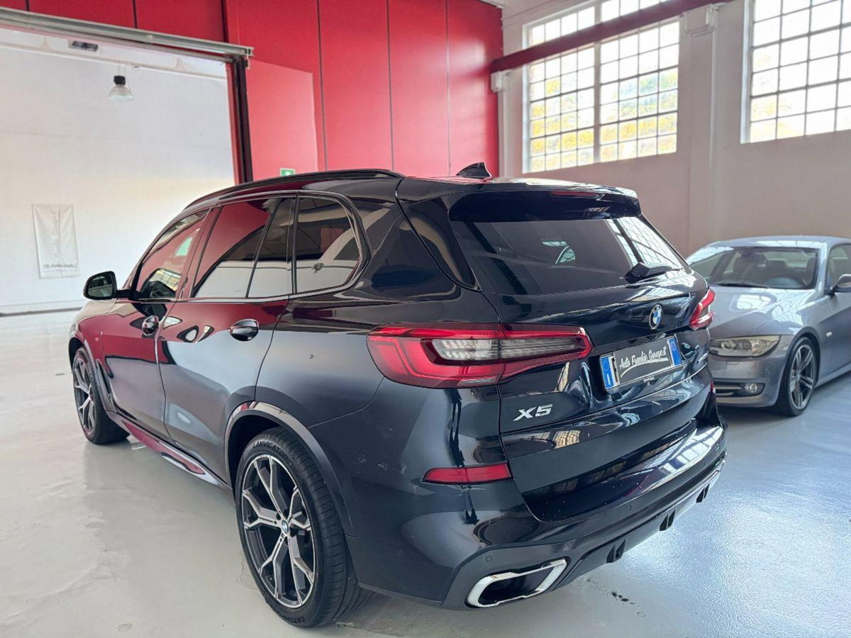 BMW X5 xDrive30d Msport (13)