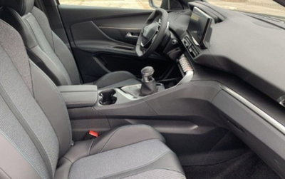 Peugeot 3008 PureTech Turbo 130 S&S Allure Pack (12)