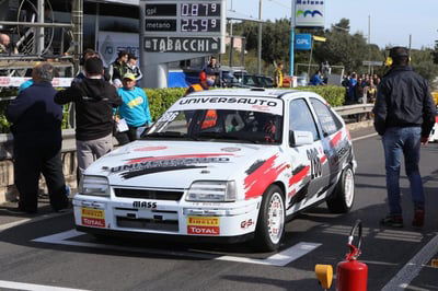Opel Kadett 2.0 3 porte GSi usata