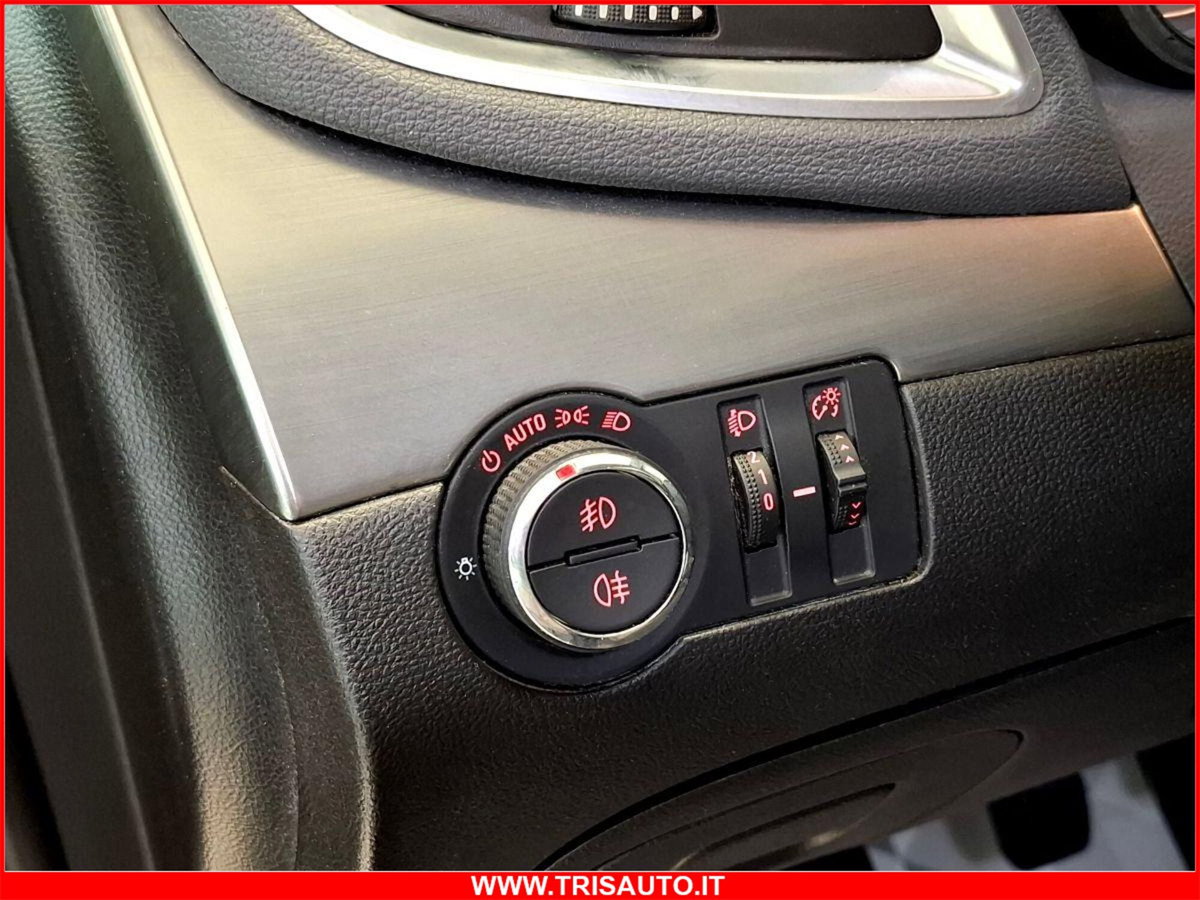 Opel Mokka 1.4 Turbo GPL Tech 140CV 4x2 Cosmo (12)