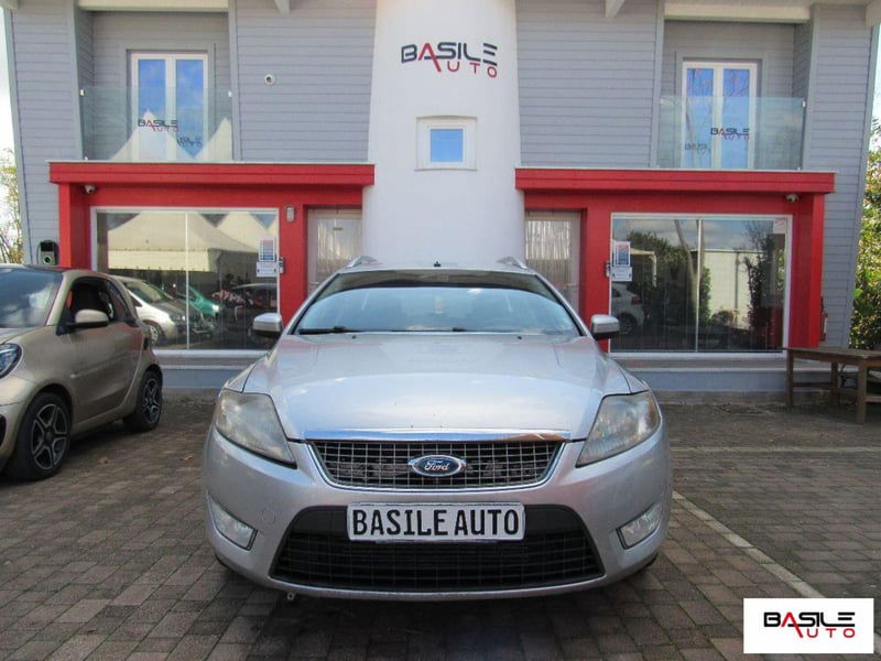 Ford Mondeo 2.0 TDCi 140 CV 5 porte Ghia Pack DPF