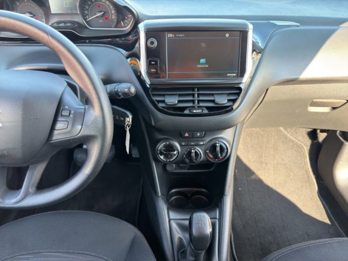 Peugeot 208 100 S&S 5 porte Van Active (12)