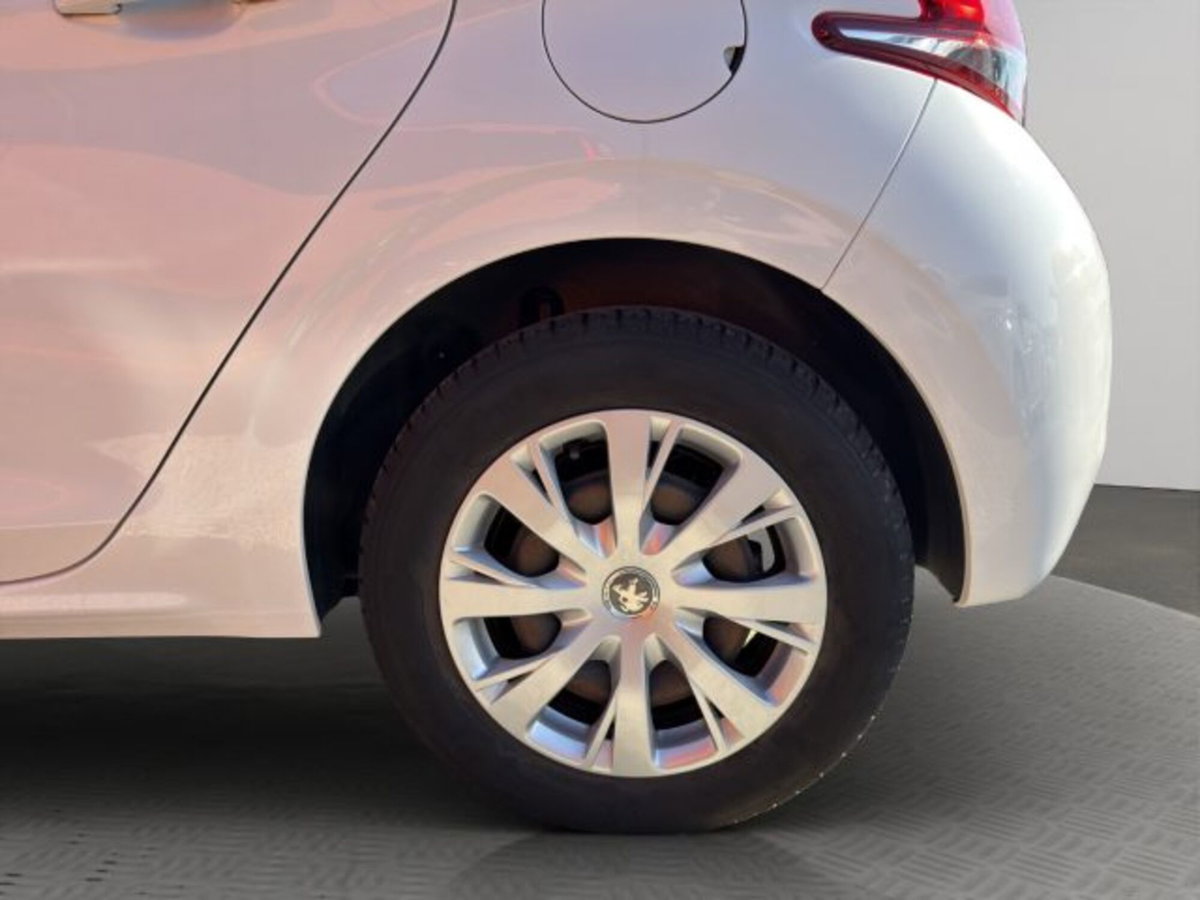 Peugeot 208 100 S&S 5 porte Van Active (15)