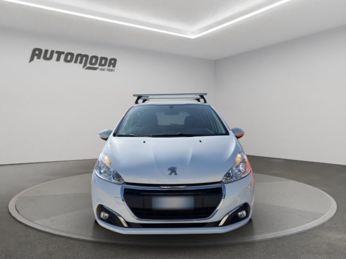 Peugeot 208 100 S&S 5 porte Van Active (2)