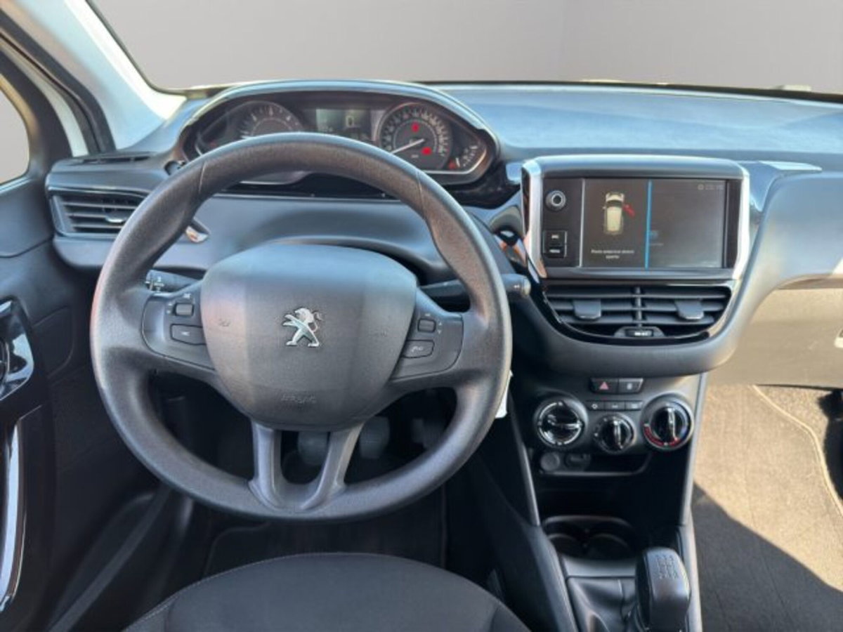 Peugeot 208 100 S&S 5 porte Van Active (9)