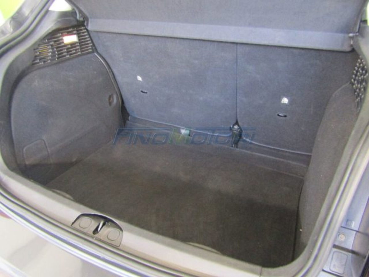 Fiat 500X 1.0 T3 120 CV Sport Dolcevita (16)