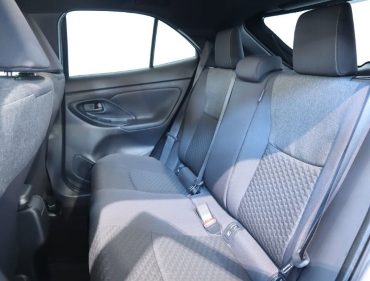 Toyota Yaris Cross 1.5 Hybrid 5p. E-CVT Trend (10)