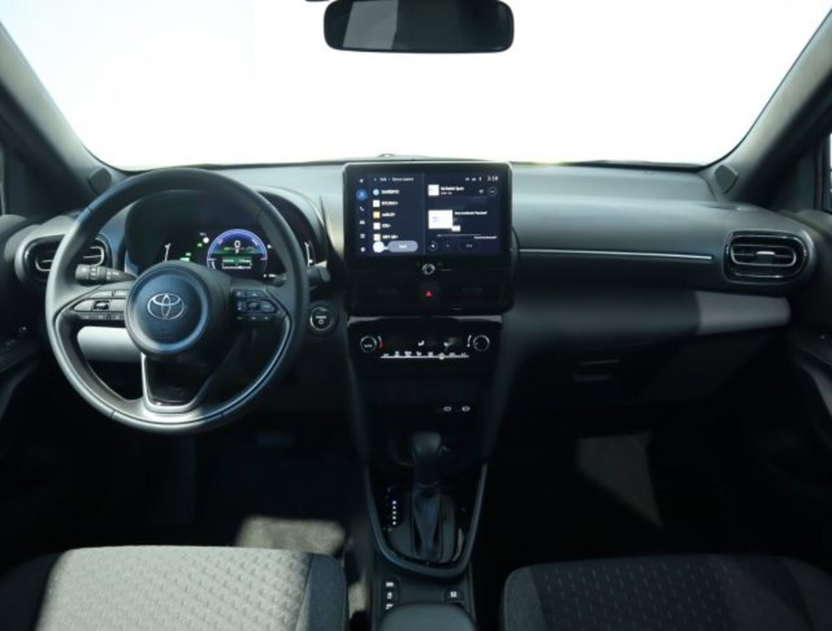 Toyota Yaris Cross 1.5 Hybrid 5p. E-CVT Trend (13)