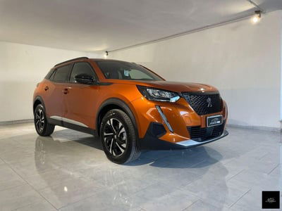 Peugeot 2008 PureTech 100 S&S Allure usata