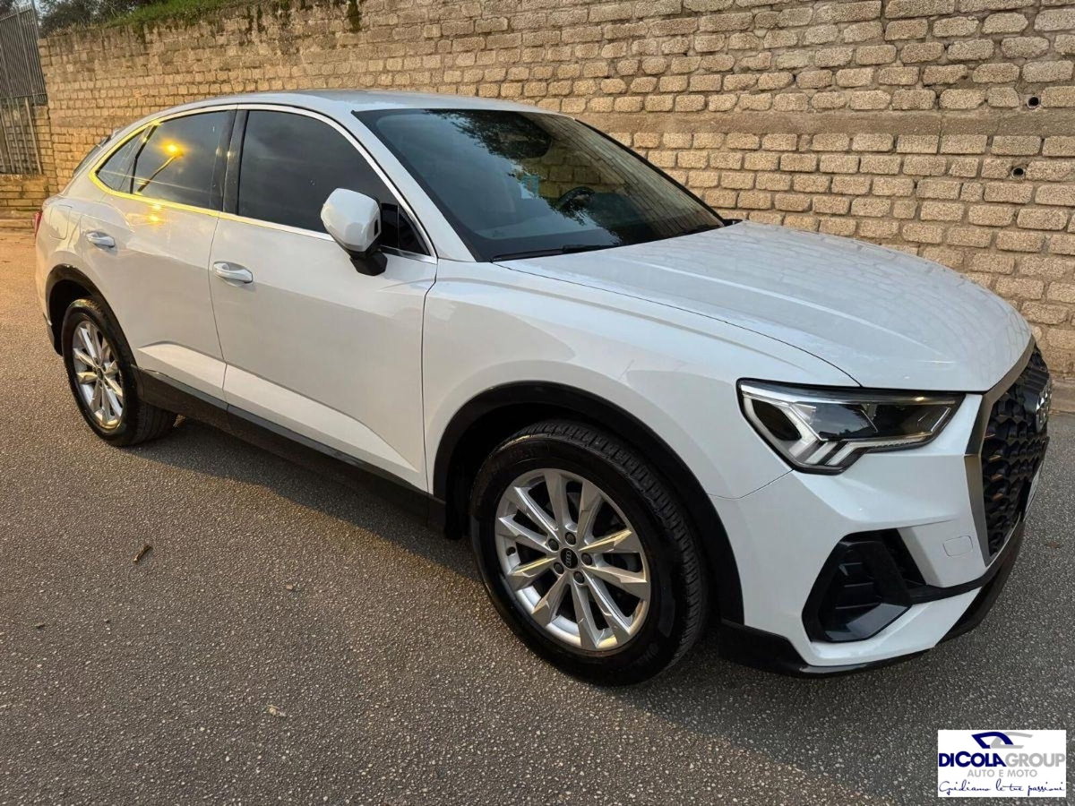 Audi Q3 Sportback 35 TDI quattro S tronic Business Plus (8)