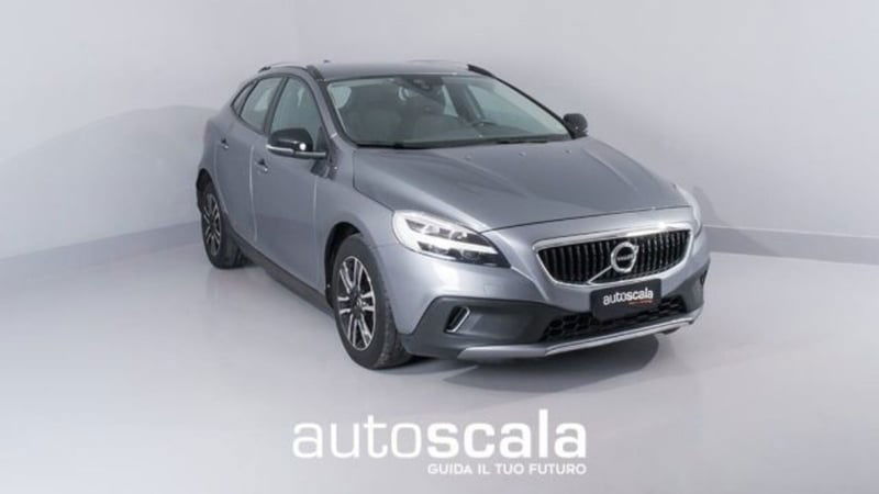 Volvo V40 Cross Country D2 Momentum 