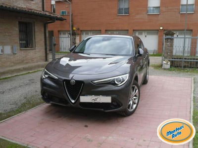 Alfa Romeo Stelvio Stelvio 2.2 Turbodiesel 210 CV AT8 Q4 Executive  usata