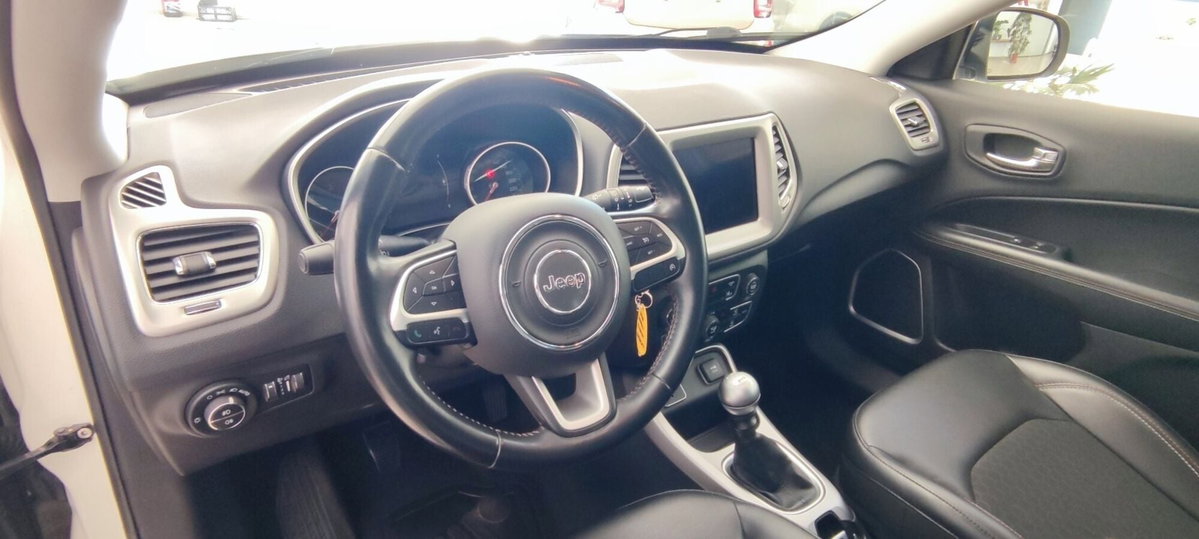 Jeep Compass 1.6 Multijet II 2WD Longitude (9)