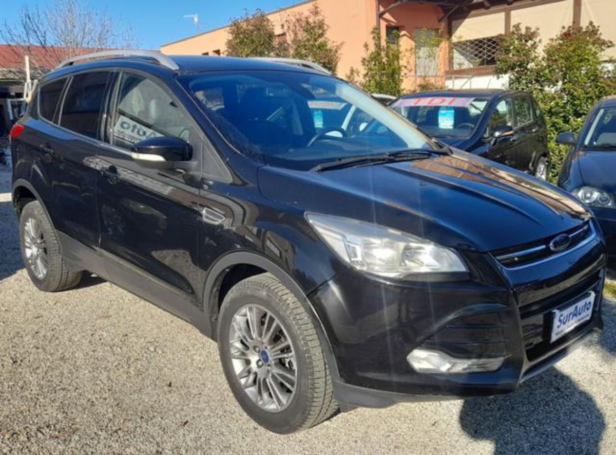 Ford Kuga 2.0 TDCI 163 CV 4WD Powershift Titanium X (3)