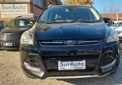 Ford Kuga 2.0 TDCI 163 CV 4WD Powershift Titanium X (4)