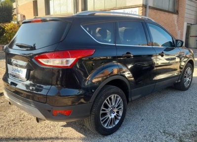 Ford Kuga 2.0 TDCI 163 CV 4WD Powershift Titanium X (6)