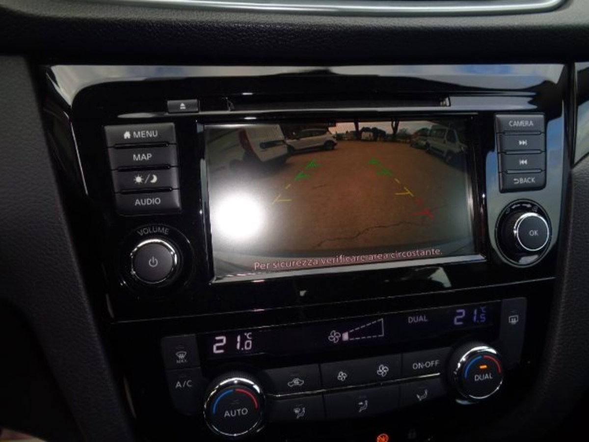Nissan Qashqai 1.7 dCi 150 CV Business (10)