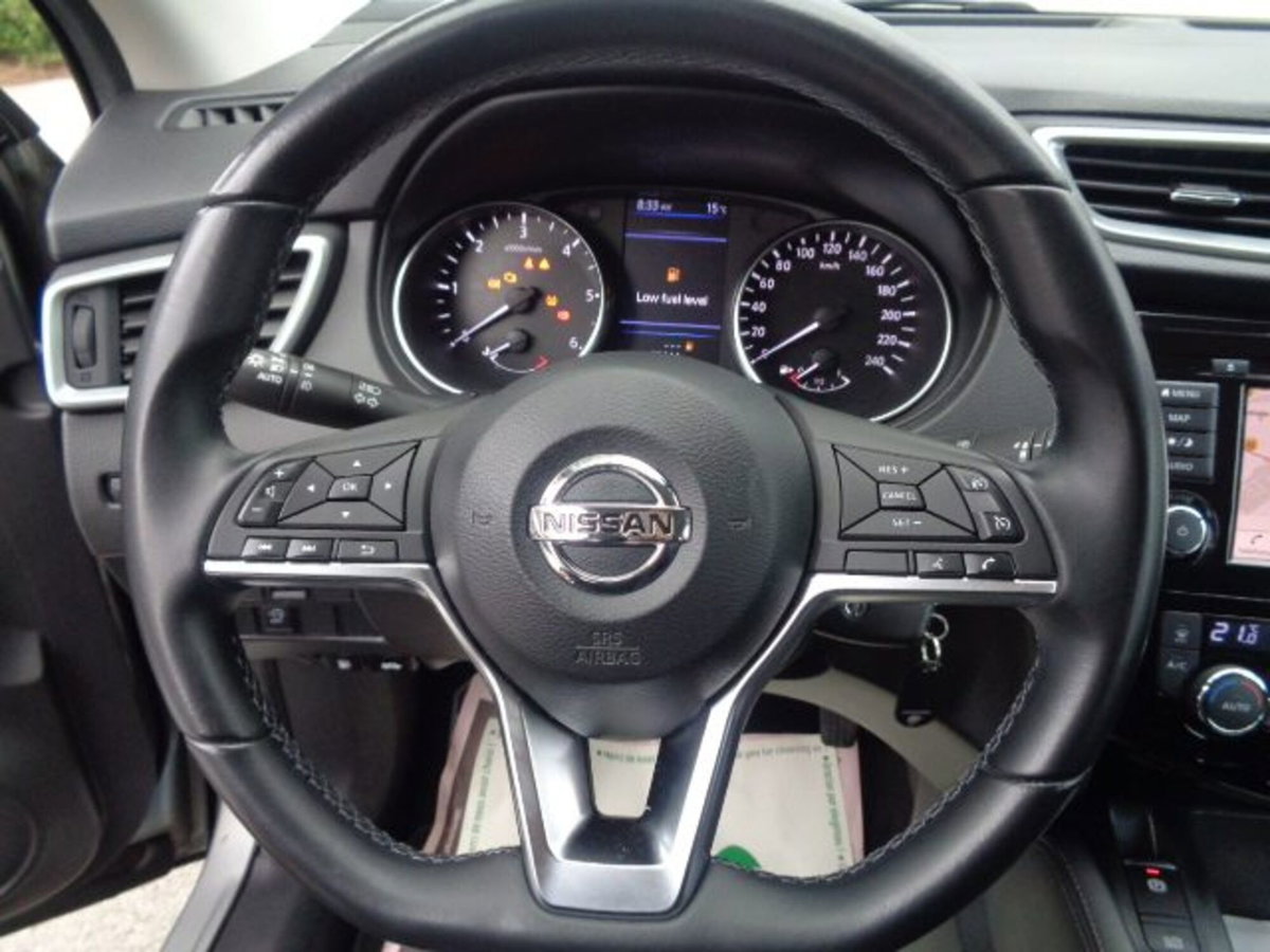 Nissan Qashqai 1.7 dCi 150 CV Business (9)