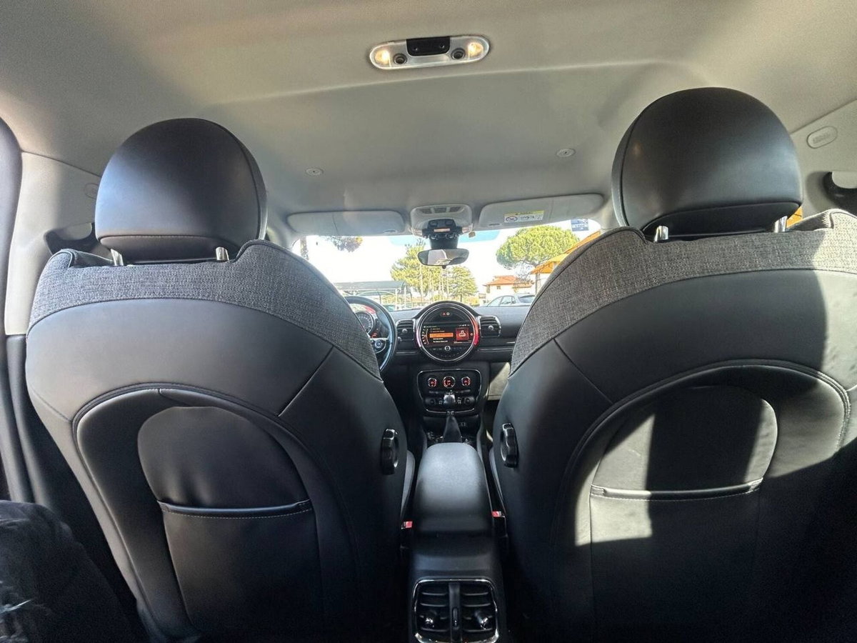 MINI Mini Clubman 2.0 Cooper D Business Clubman Automatica (13)
