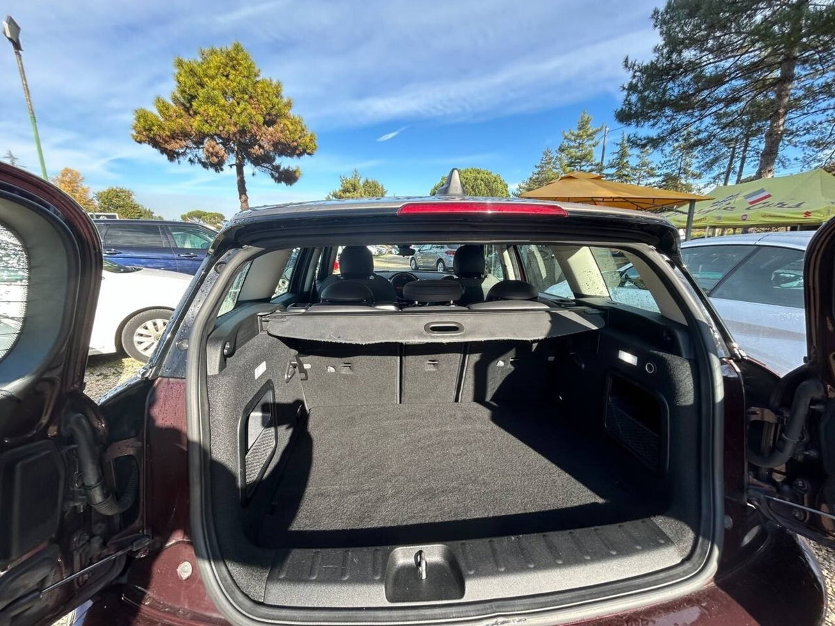 MINI Mini Clubman 2.0 Cooper D Business Clubman Automatica (8)