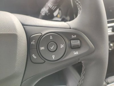 Opel Corsa 1.2 Edition (8)