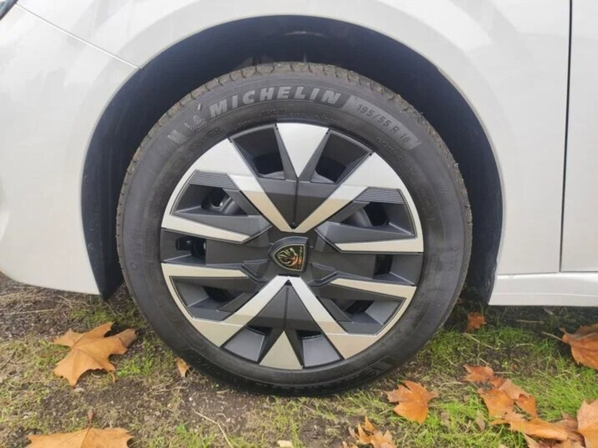 Peugeot 208 PureTech 75 Stop&Start 5 porte Active (12)