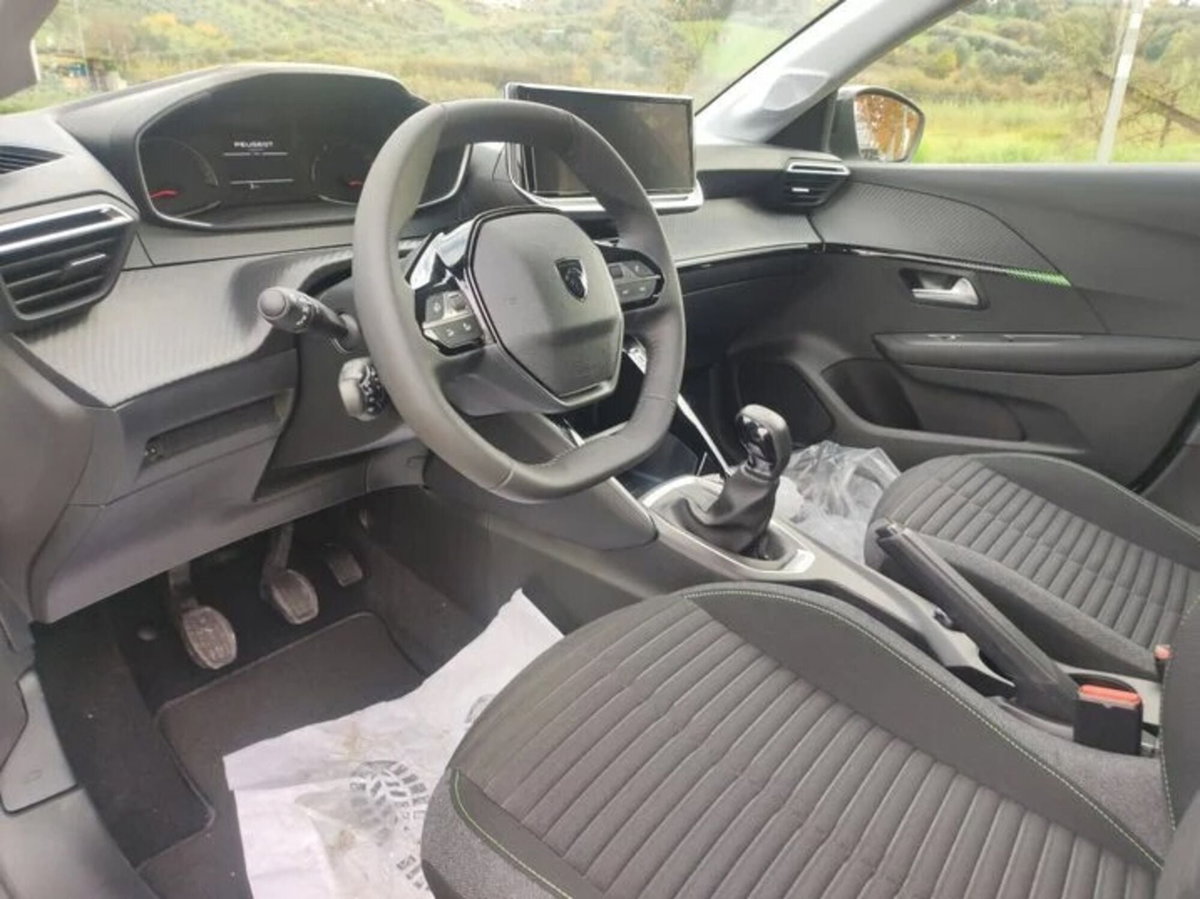 Peugeot 208 PureTech 75 Stop&Start 5 porte Active (14)