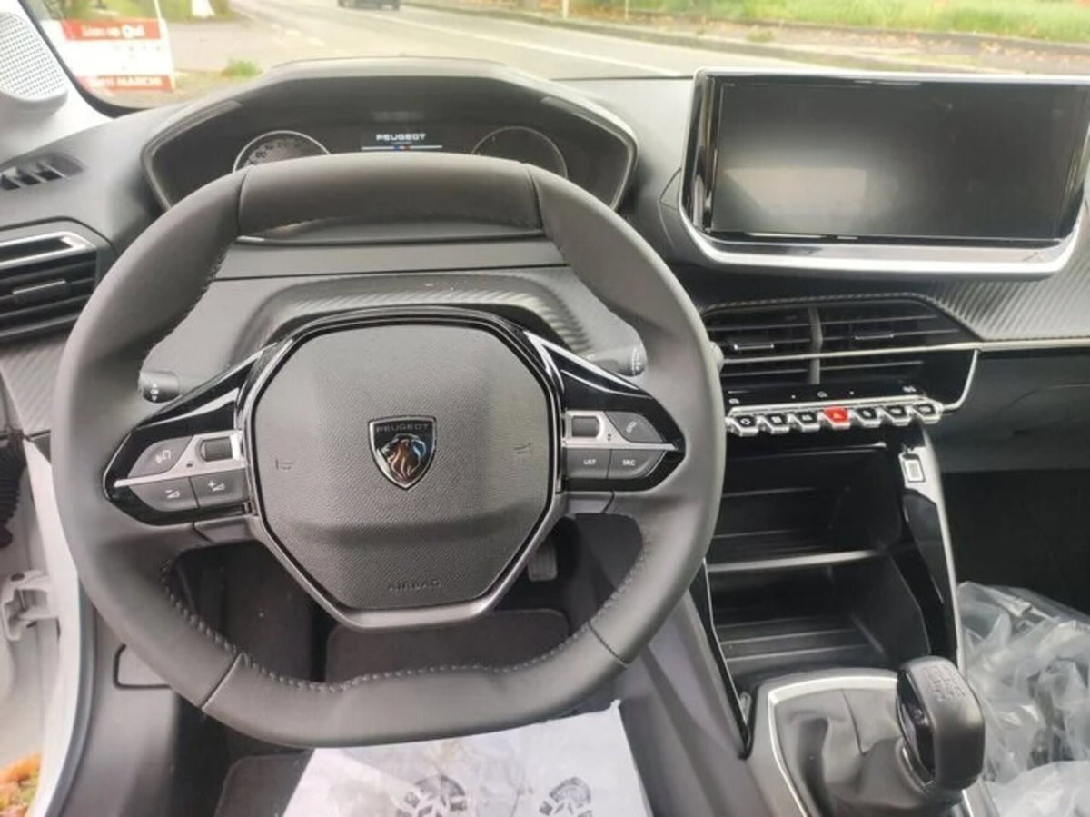 Peugeot 208 PureTech 75 Stop&Start 5 porte Active (15)