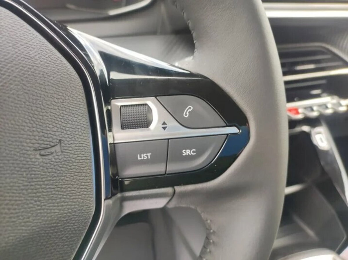 Peugeot 208 PureTech 75 Stop&Start 5 porte Active (16)