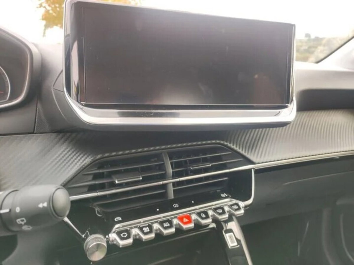 Peugeot 208 PureTech 75 Stop&Start 5 porte Active (18)