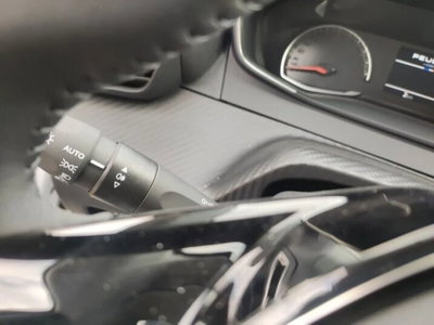 Peugeot 208 PureTech 75 Stop&Start 5 porte Active (7)