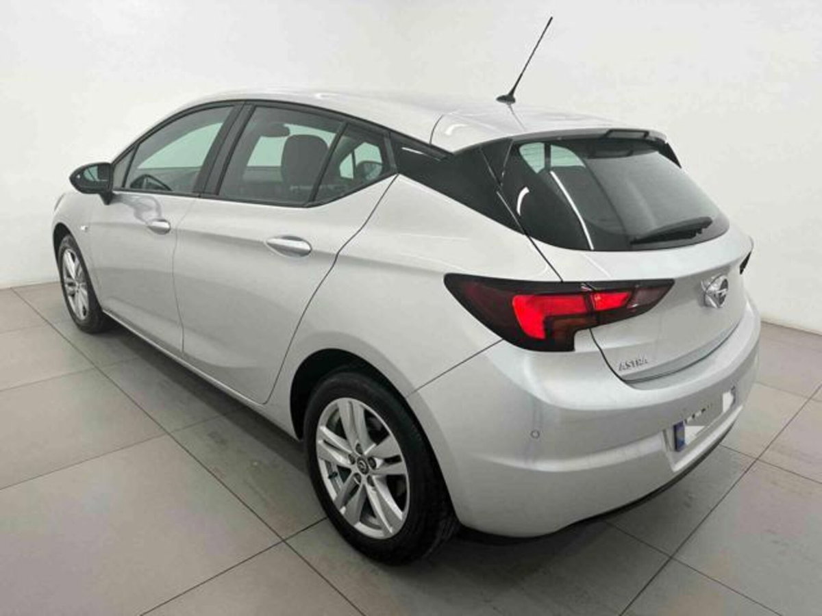 Opel Astra 1.5 CDTI 105 CV S&S 5 porte Business Elegance (3)
