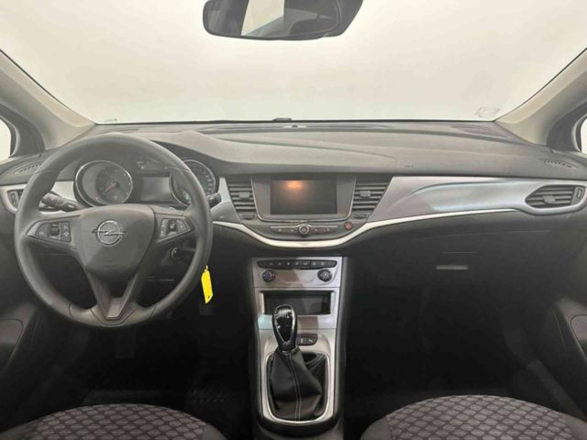 Opel Astra 1.5 CDTI 105 CV S&S 5 porte Business Elegance (7)