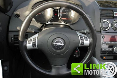 Opel GT 2.0 Turbo 16V (15)