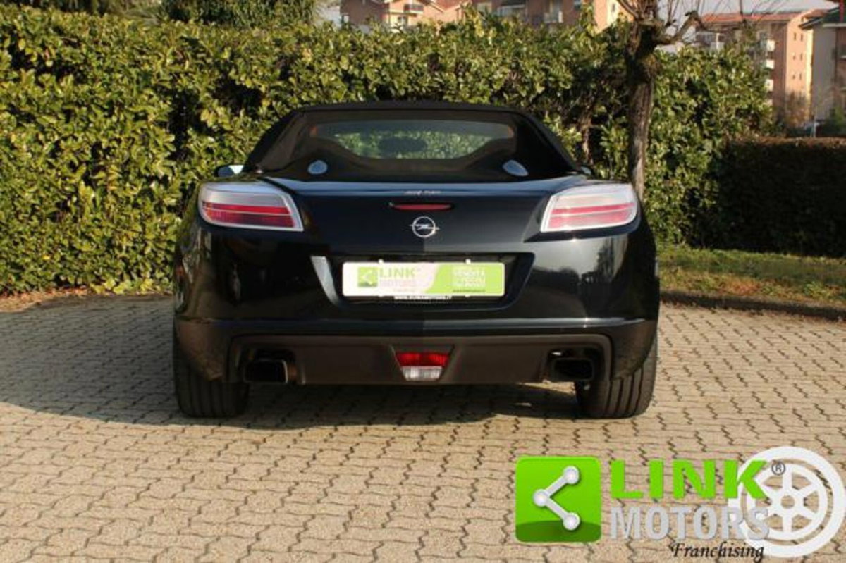 Opel GT 2.0 Turbo 16V (17)