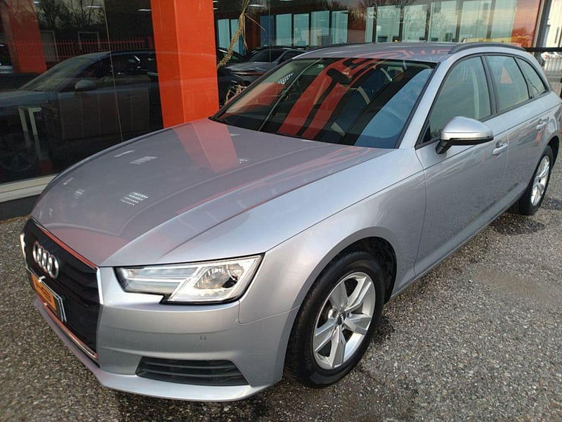 Audi A4 Avant 35 TDI S tronic Business