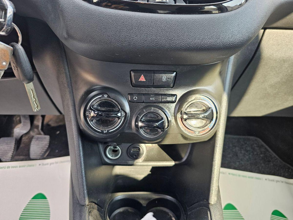 Peugeot 208 82 5 porte Allure (17)