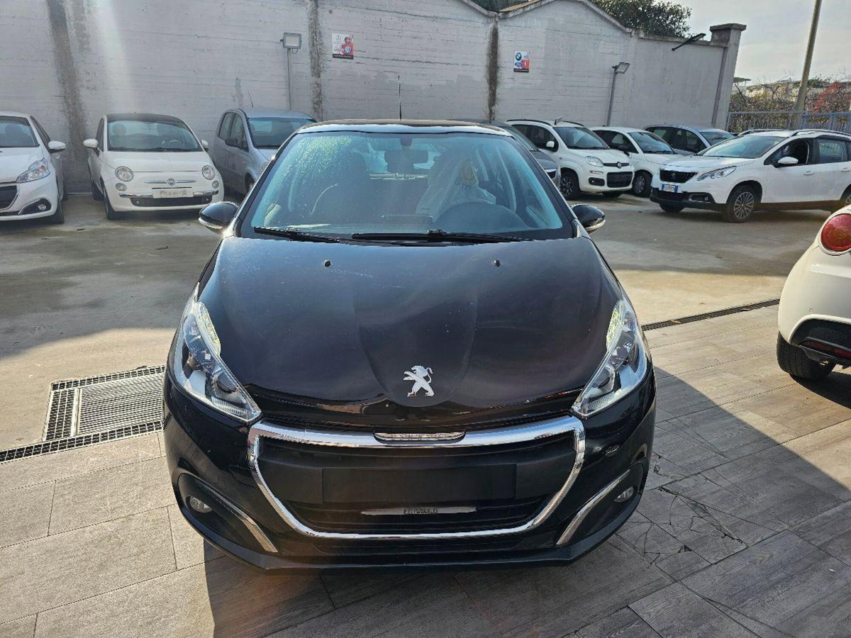 Peugeot 208 82 5 porte Allure (2)